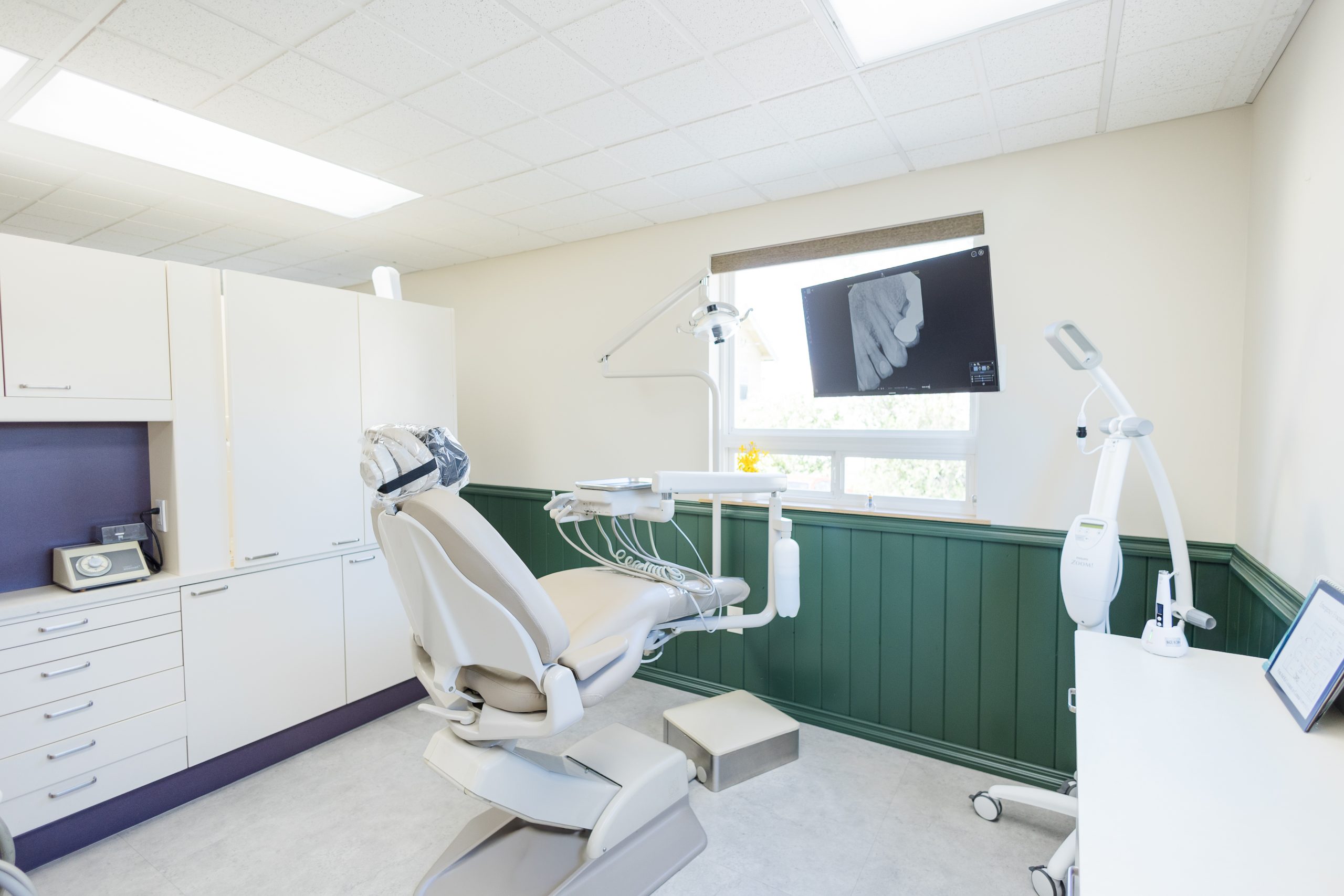 Modern dental treatment room at Heritage Dentistry